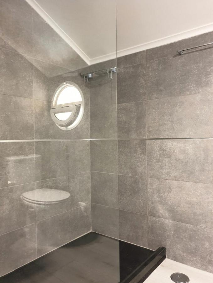 דירות Blue House Sesimbra With Parking מראה חיצוני תמונה